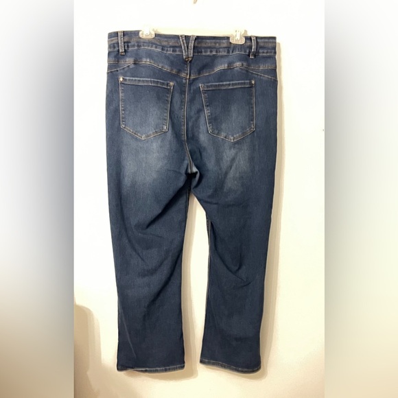 Curve Appeal Size 20 W Boot Cute High Rise Medium Wash - Picture 4 of 10
